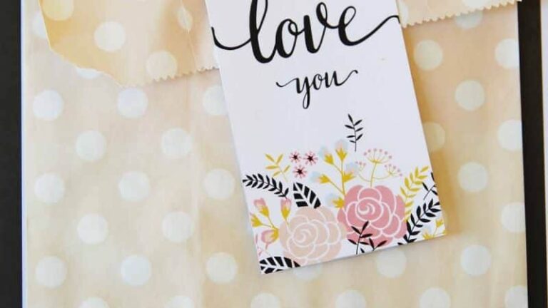 6 Beautiful FREE Printable Mothers Day Tags For Your Gifts