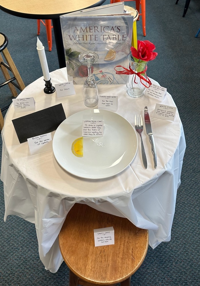 America S White Table York Middle School
