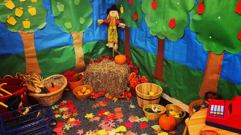 Fall Autumn Dramatic Play For Preschoolers Kindergarteners Apple
