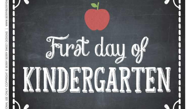 FREE Printable First Day Of School Signs Kindergarten First Day